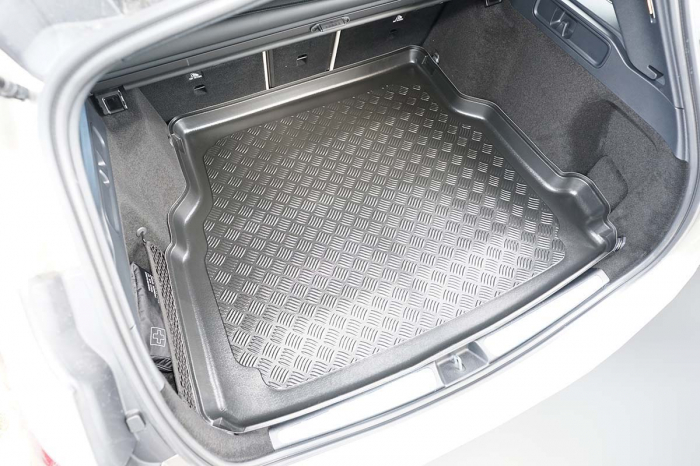 Tavita portbagaj Mercedes C-Class W206 fabricatie 06.2021 - prezent,  combi #2 [5]