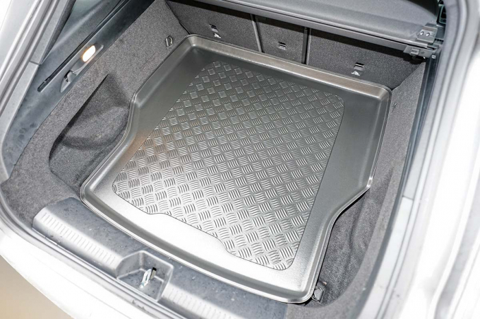 Tavita portbagaj Mercedes CLA X118 Shooting Brake PHEV fabricatie 06.2020 - prezent,  combi #1 [2]