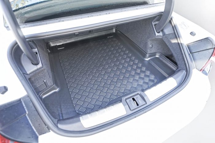 Tavita portbagaj Porsche Taycan electric fabricatie 01.2020 - prezent,  coupe #1 [2]