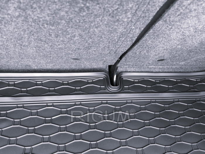 Tavita portbagaj Toyota Yaris III fabricatie 09.2011 - 08.2020,  hatchback, portbagaj inferior #1 [3]