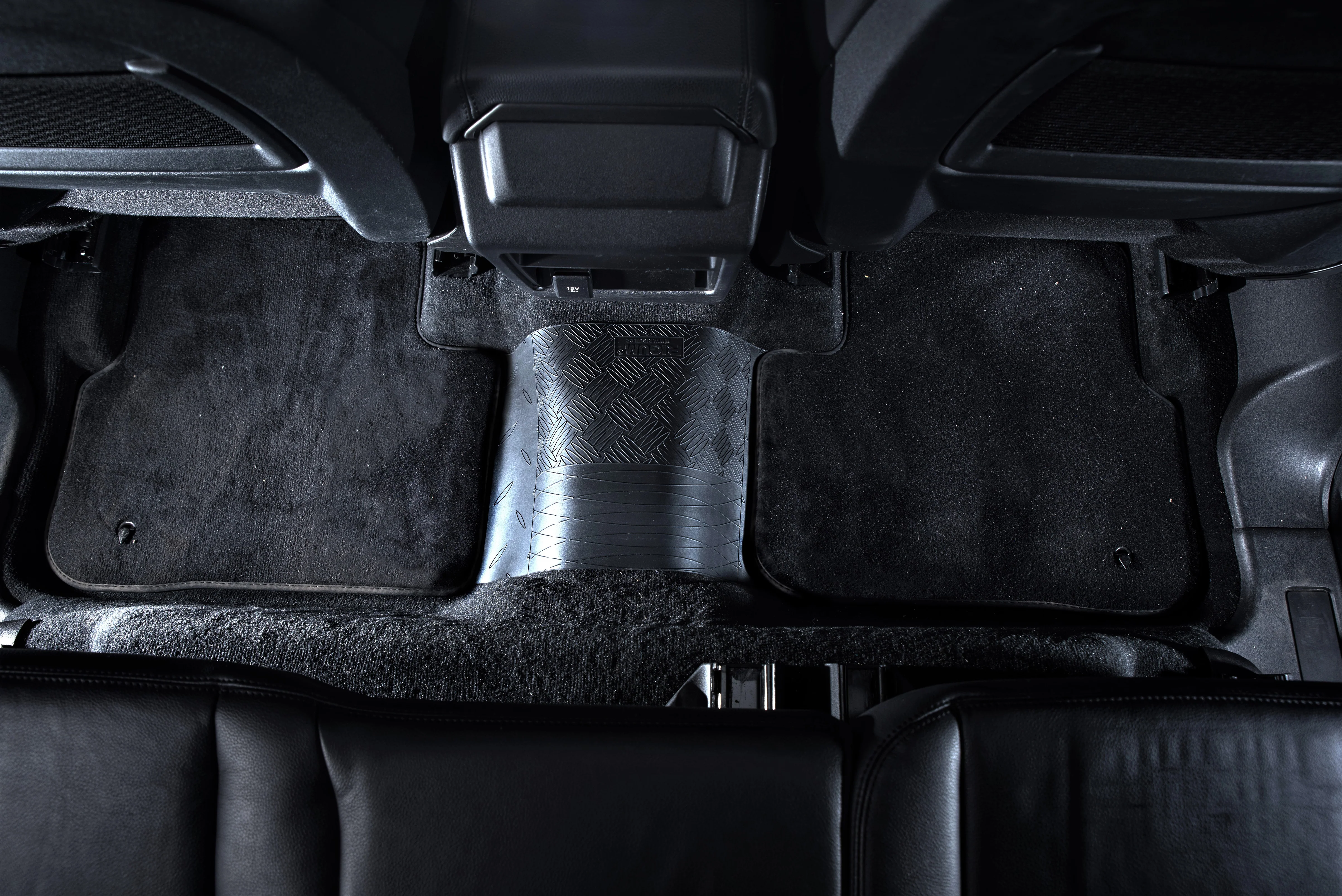 Covoras auto TUNEL MEDIAN [2]