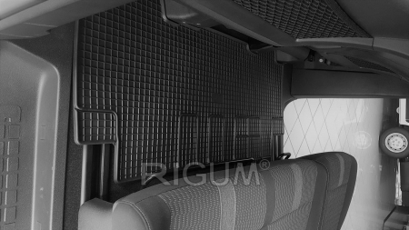 Covorase auto Opel Zafira Life fabricatie 03.2019 - prezent,  van, rand 2, masina are 5 locuri #1 [2]