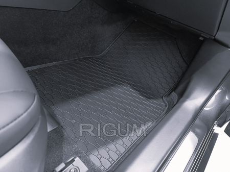 Covorase auto Toyota Camry Hybrid fabricatie 2018 - prezent,  sedan #2 [2]