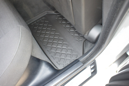 Covorase tip tavita BMW Seria 5 E60,  Sedan, fabricatie 07.2003 - 02.2010 #1 [8]