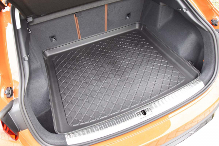 Tavita de portbagaj Audi Q3 II PHEV,  SUV, fabricatie 01.2021 - prezent, portbagaj superior #1 [1]