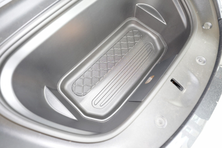 Tavita portbagaj Tesla MODEL Y fabricatie 2021 - prezent,  sedan, portbagaj fata #1 [1]