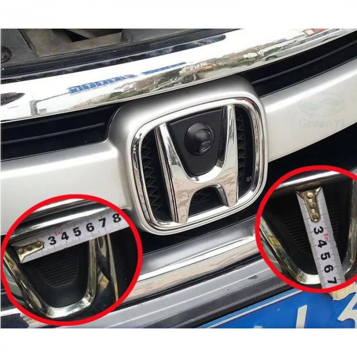 Camera frontala dedicata Honda cu montaj in sigla F106 [1]