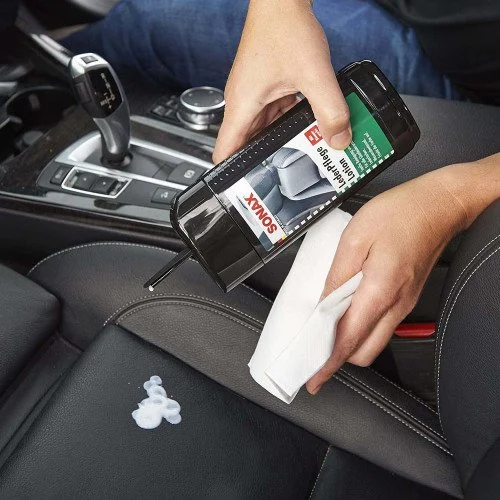Balsam pentru curatarea si intretinerea suprafetelor din piele - SONAX [1]