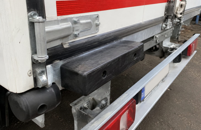 Tampon Opritor Parcare Rampa Iveco Daily [2]