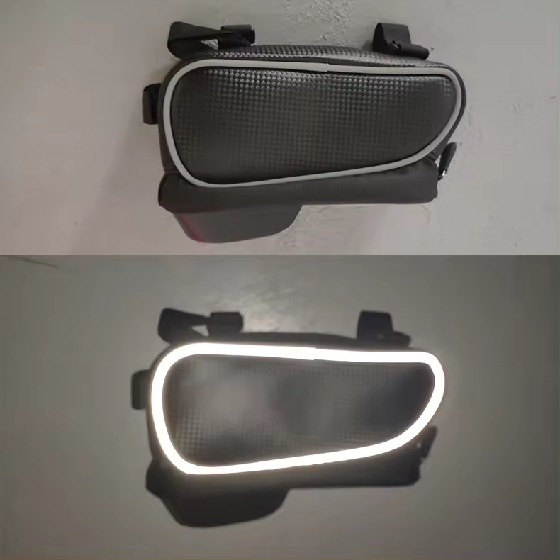 Borseta pentru biciclete cu husa telefon 17.5 x 8.5 cm, touchscreen sensitive, impermeabila, banda reflectorizanta, AVI-4331 [6]