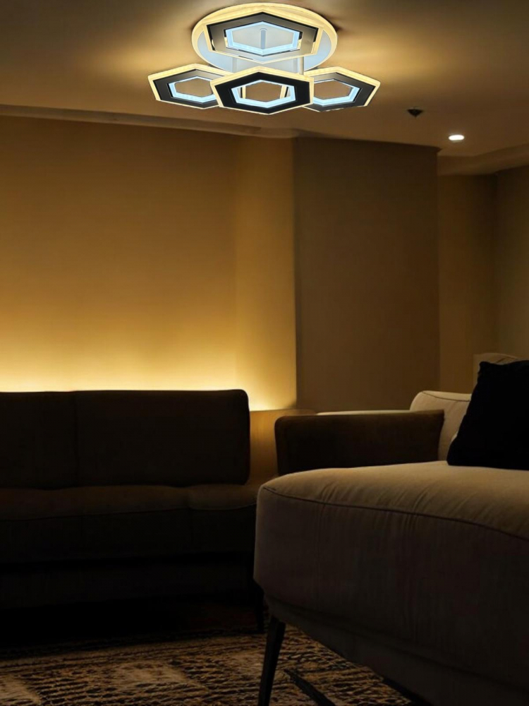 Lustra LED cu 4 corpuri hexagonale cu laturile 11.5 cm, suport cu iluminare, alb, AVI-4421 [2]