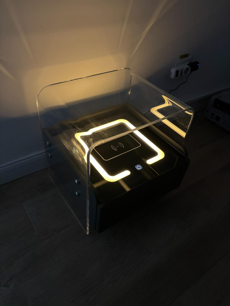 Noptieră smart cu cadru plexiglas 10mm, blat sticlă securizată cu încărcare wireless și iluminare ambientală, 42 x 40 x 43.5 cm, AVI-5222 [5]