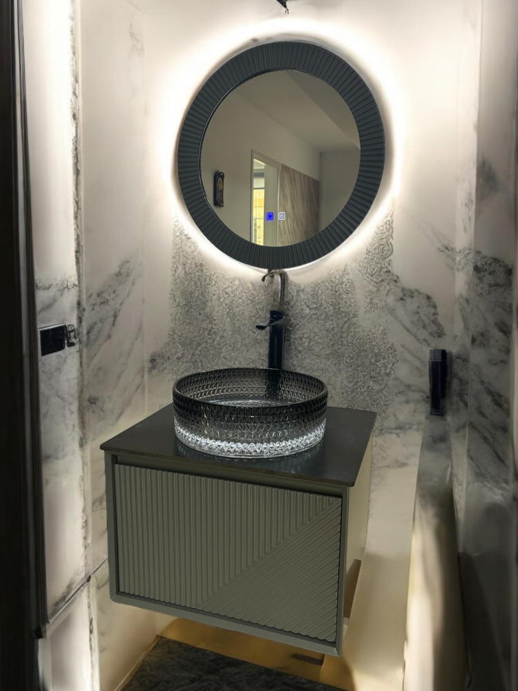 Set mobilier baie suspendat din compozit mineral, corp 60x50x41 cm cu blat ceramic negru mat și lavoar din cristal, oglindă LED Ø60 cm cu funcție de dezaburire, AVI-4102 [4]