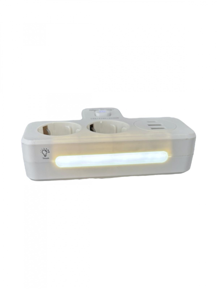 Triplu stecher 2500W, cu 2 prize, 2 x USB, 1 x USB-C fastcharge, 20w, cu intrerupator si iluminare LED, AVI-4800 [4]