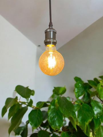 Cablu pendul cu dulie decorativa, suport metalic tavan, reglabil pe inaltime, E27, bec 4808 inclus, negru, AVI-4821 [0]