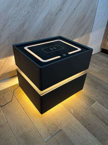 Noptiere - Noptieră smart cu încărcare wireless, LED cu senzor de mișcare și sticlă securizată, 50 x 41 x 47 cm, AVI-5224