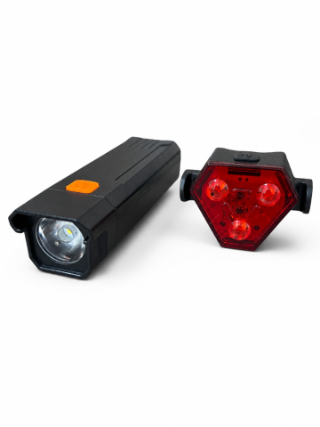 Accesorii si piese de schimb biciclete - Set far și stop LED pentru bicicletă, AVI®, reîncărcabile USB-C, prindere rapidă, far 8 cm, AVI-5474