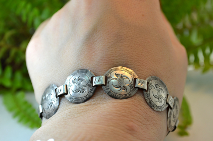 Bratara argint veche gravata elemente simbolistice Jugendstil Art Deco [2]