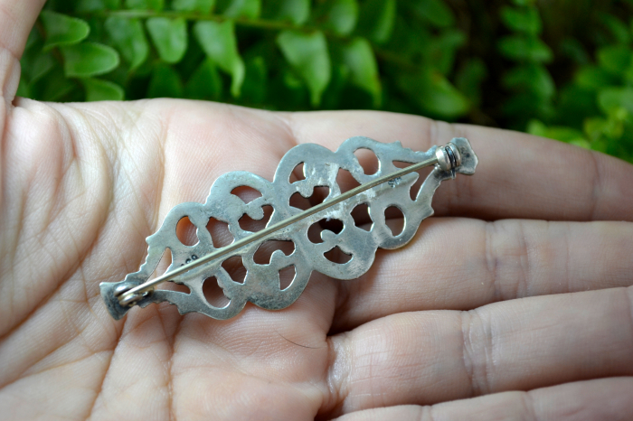 Brosa argint veche, estetica Baroque, semnata BAS [4]