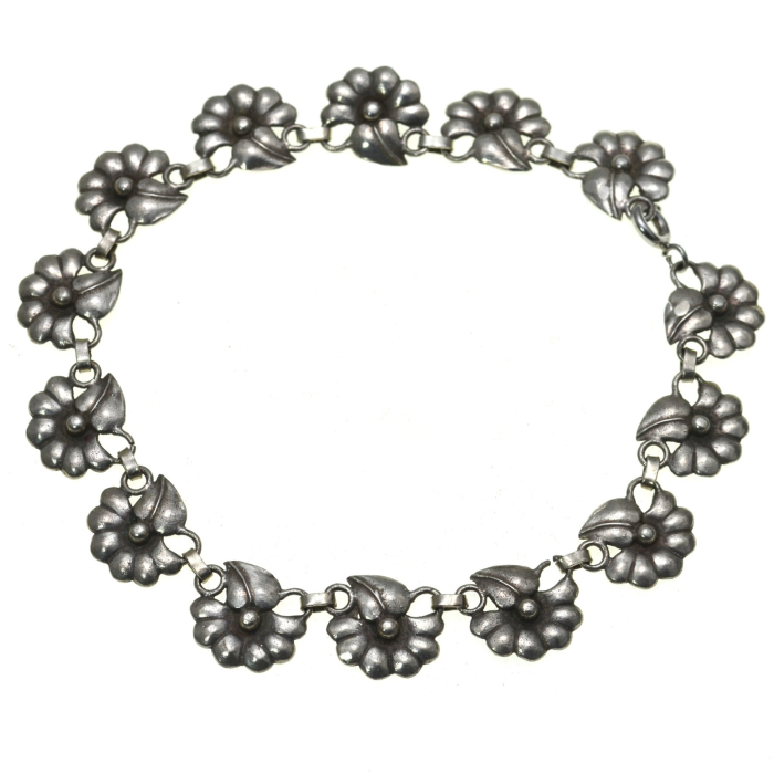Bratara argint veche ornamente florale specifice Jugendstil Art Nouveau [1]