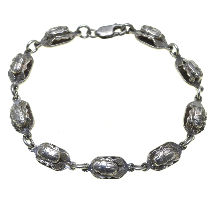 Bratara argint vintage, Scarabei regali [1]