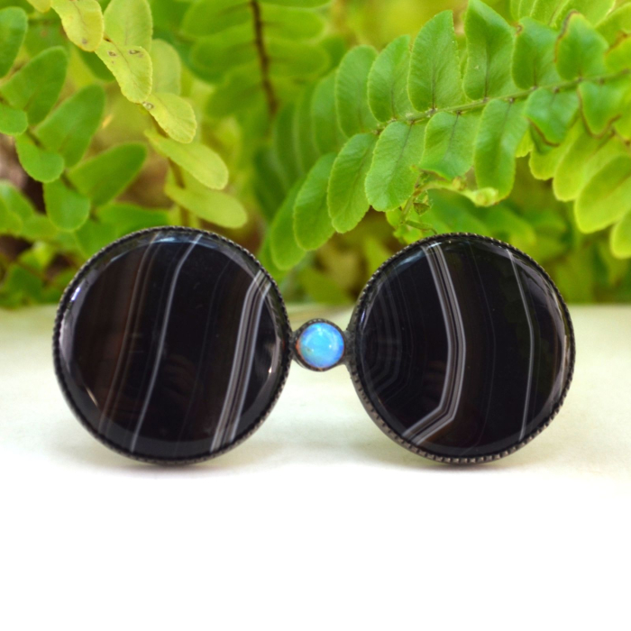 Brosa antica argint, Black Sardonix si opal [4]