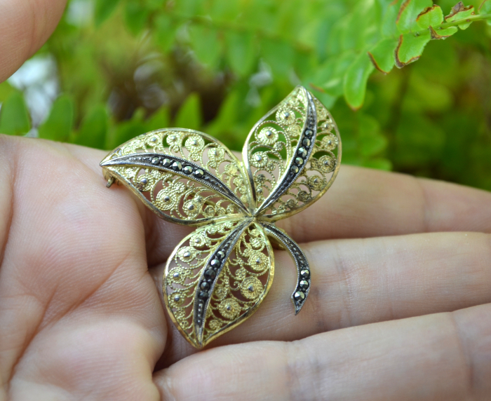 Brosa argint aurit filigran, model "Frunza" [2]