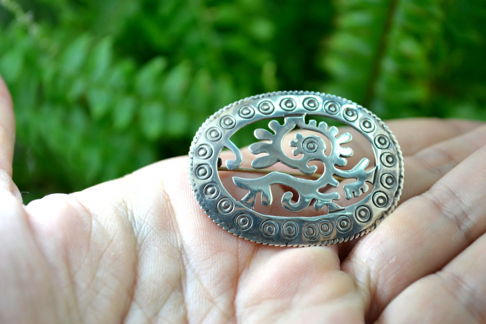 Brosa argint etnica personaj mitic maimuta azteca Ozomatli atelier mexic [3]