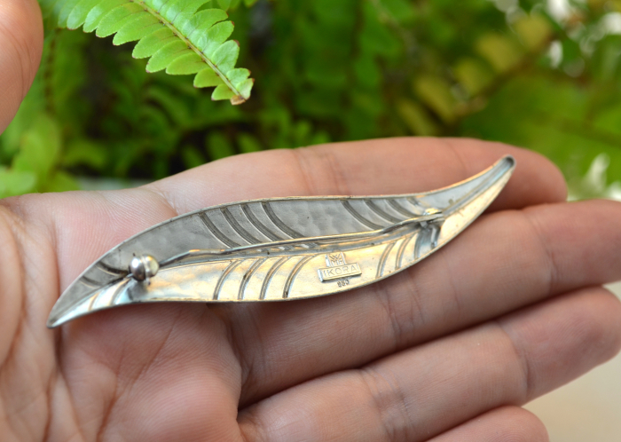 Brosa argint interbelica design clasic Leaf martelare ciocanire semnata WMF Ikora [3]