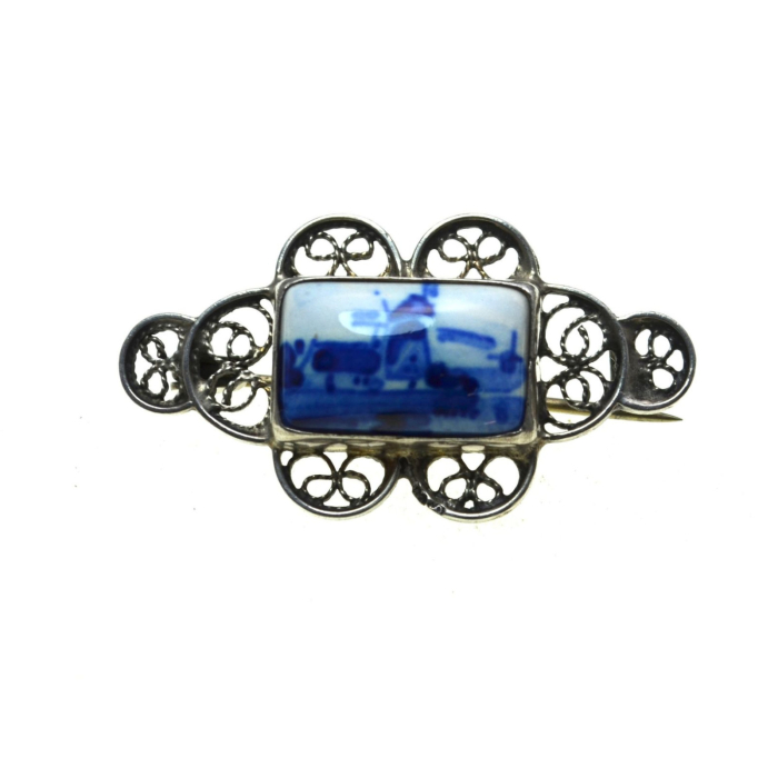 Brosa argint veche cu portelan Delft [1]