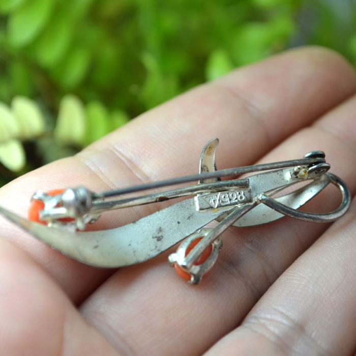 Brosa argint vintage, coral natural, semnata designer [3]