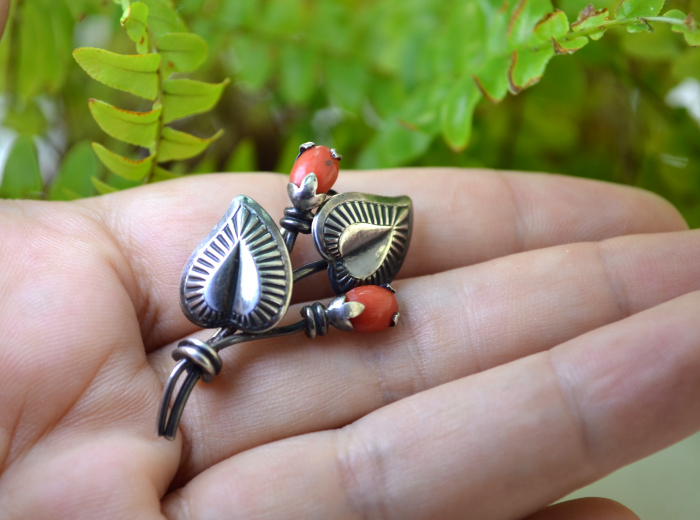 Brosa argint vintage, coral natural, semnata Teka [2]