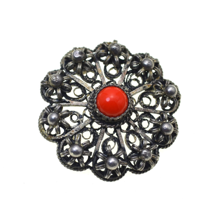 Brosa-pandant argint vintage filigran cu coral rosu A Vintage Collection [1]