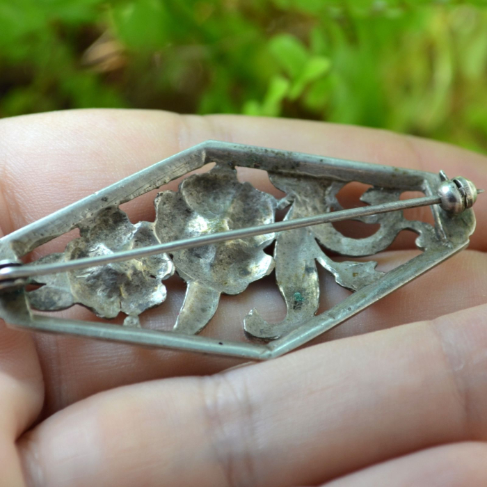 Brosa veche din argint, motive floral-vegetale Jugendstil [3]