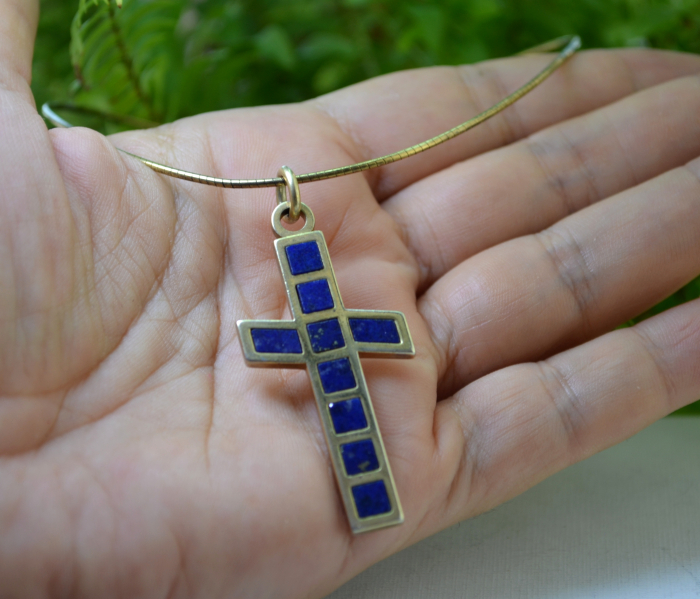 Colier argint placat aur, cruce vermeil si lapis lazuli [2]