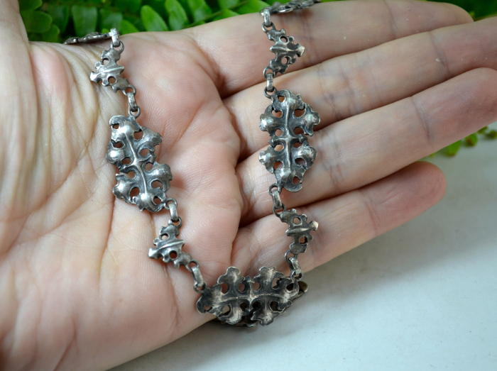 Colier argint vechi lucrat maniera renascentista semnata designer [3]