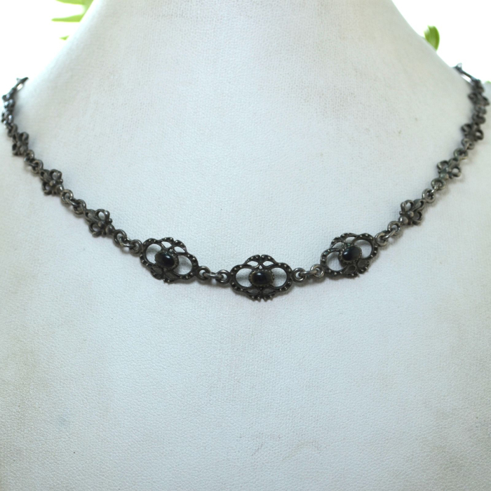 Colier argint vintage model simbol regal Fleur de lis onix [4]