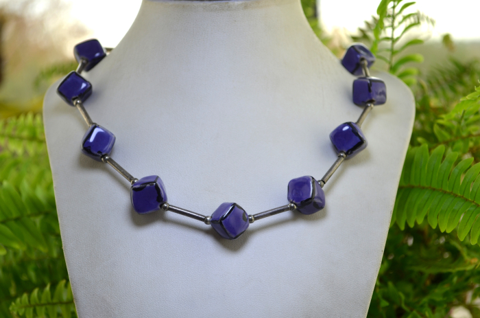 Colier vintage, elemente argint si bile Purple ceramica glazurata [5]