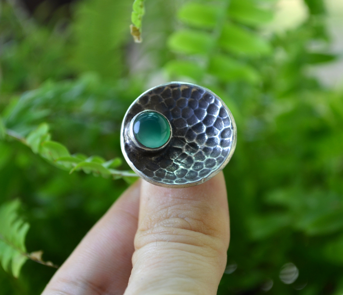 Inel argint vintage martelat, Green Chalcedony [4]