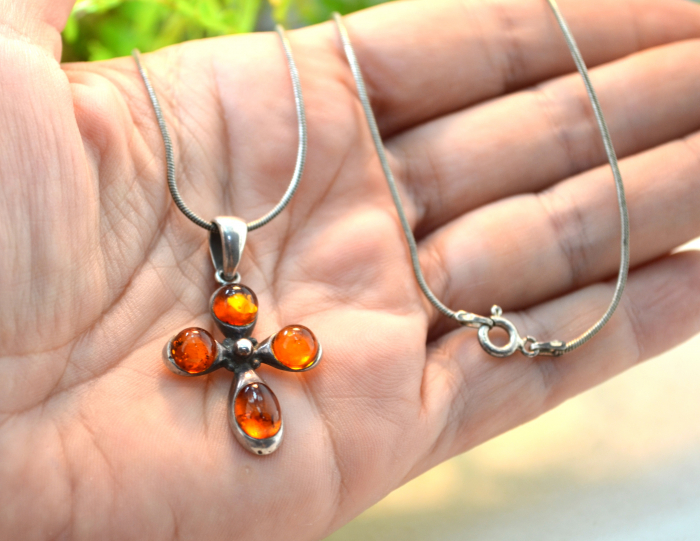 Lant argint baza gatului pandant cruce argint chihlimbar natural [3]