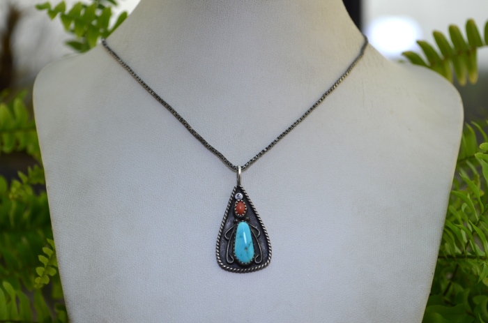 Lant argint pandantiv argint Navajo turcoaz coral natural semnat designer Cody Hunter [4]