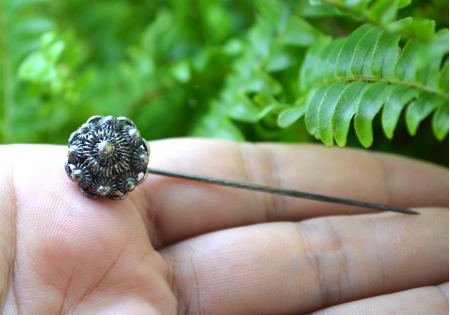 Ac de rever antic din argint, filigran balcanic [2]