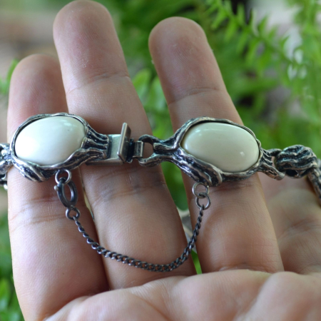 Bratara argint vintage cu os natural sculptat A Vintage Collection [1]