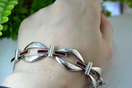 Bratara argint vintage email Red Dark lucrata stil mininimalist modernist semnata designer italian UnoAErre [2]