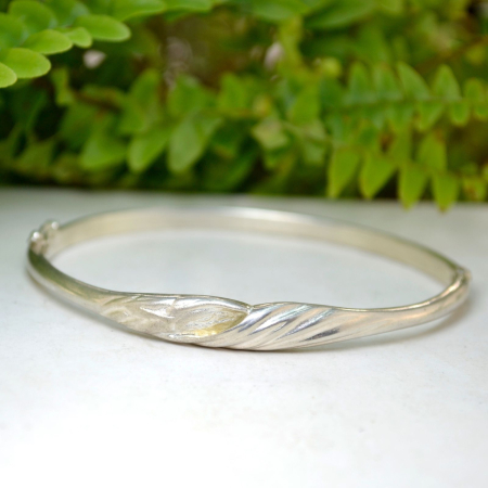 Bratara modernista argint, stil minimalist biomorphic jewelry semnata autor danez [3]