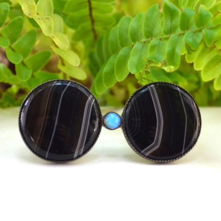 Brosa antica argint, Black Sardonix si opal [3]