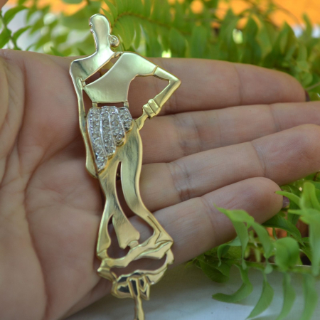 Brosa argint aurit Lady, semnata Menegatti A Vintage Collection [1]