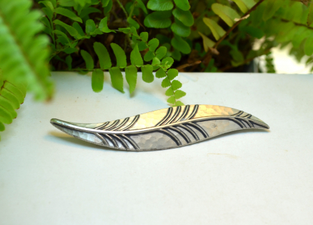 Brosa argint interbelica design clasic Leaf martelare ciocanire semnata WMF Ikora [3]