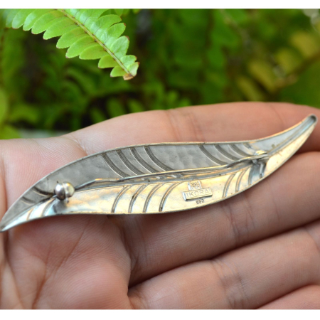 Brosa argint interbelica design clasic Leaf martelare ciocanire semnata WMF Ikora [2]