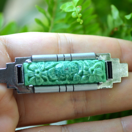 Brosa argint interbelica, Peking Jade Glass [1]